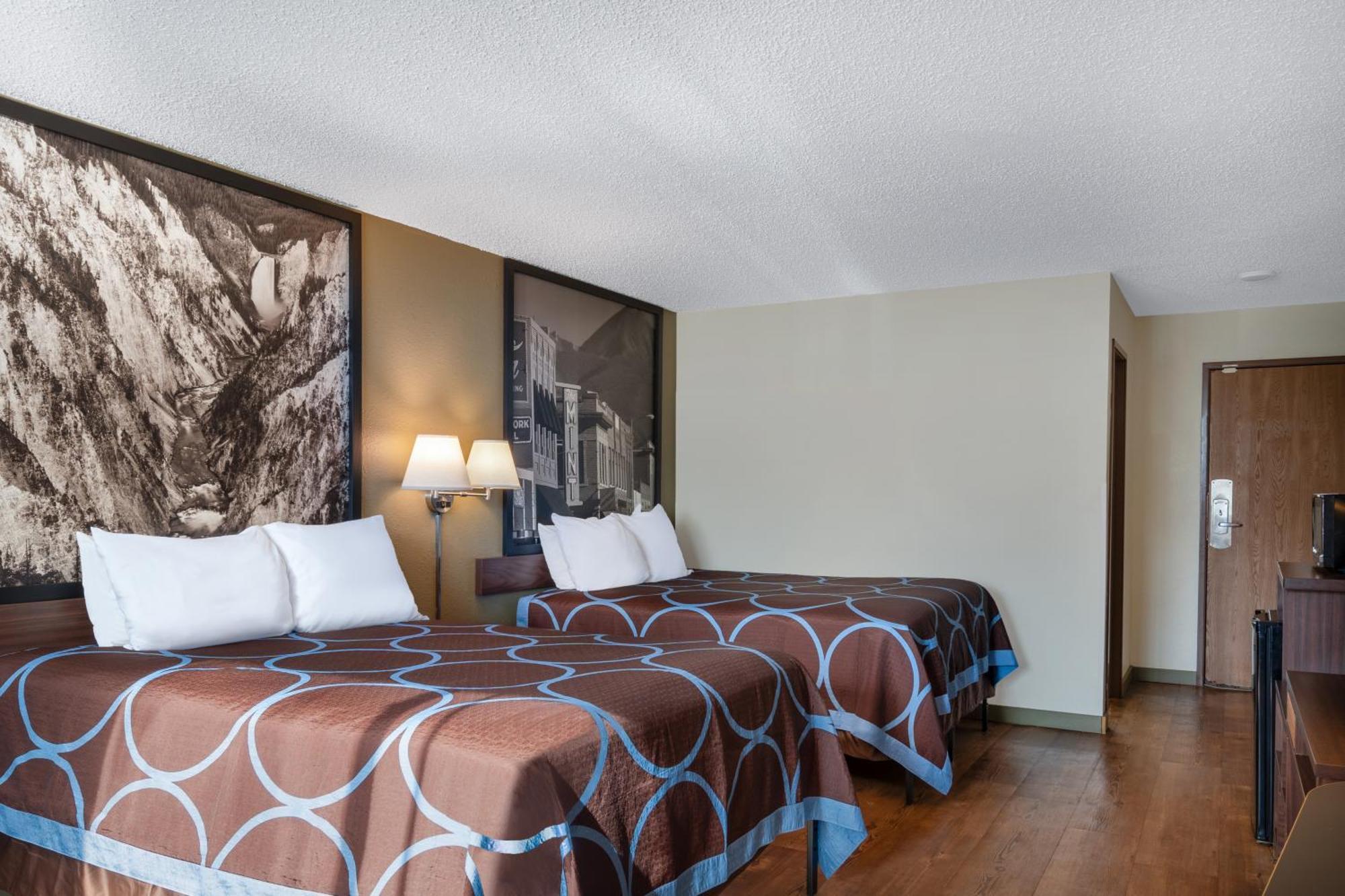 Super 8 By Wyndham Livingston Yellowstone Exteriér fotografie
