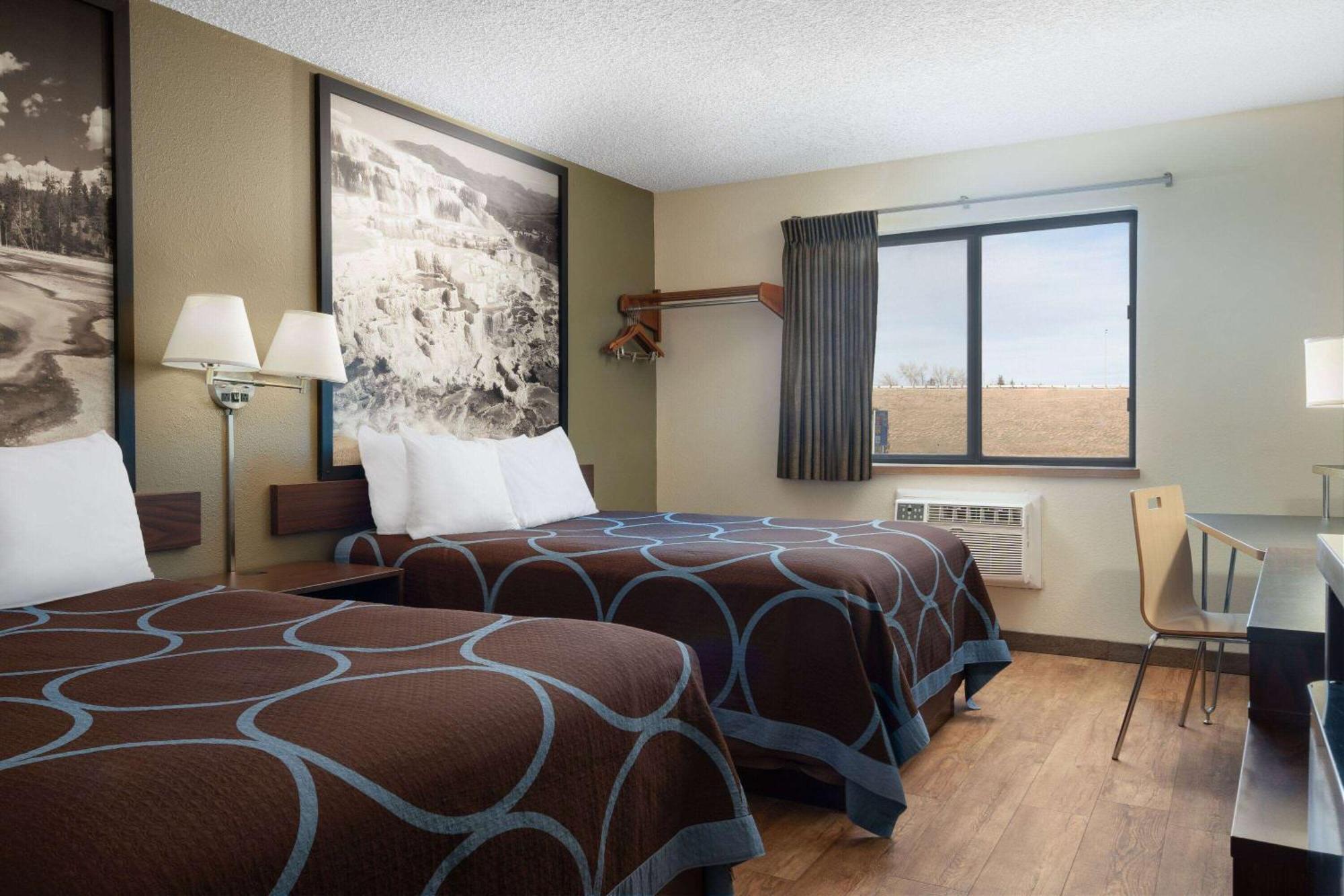 Super 8 By Wyndham Livingston Yellowstone Exteriér fotografie